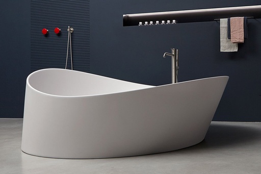Lavakrete® Precast Bathtub